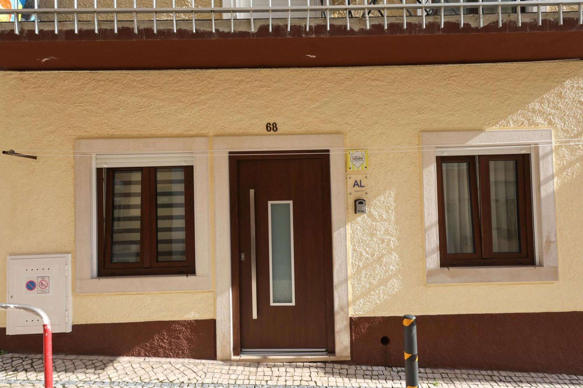 Dina Beach House Quinzico Nazaré Exterior foto
