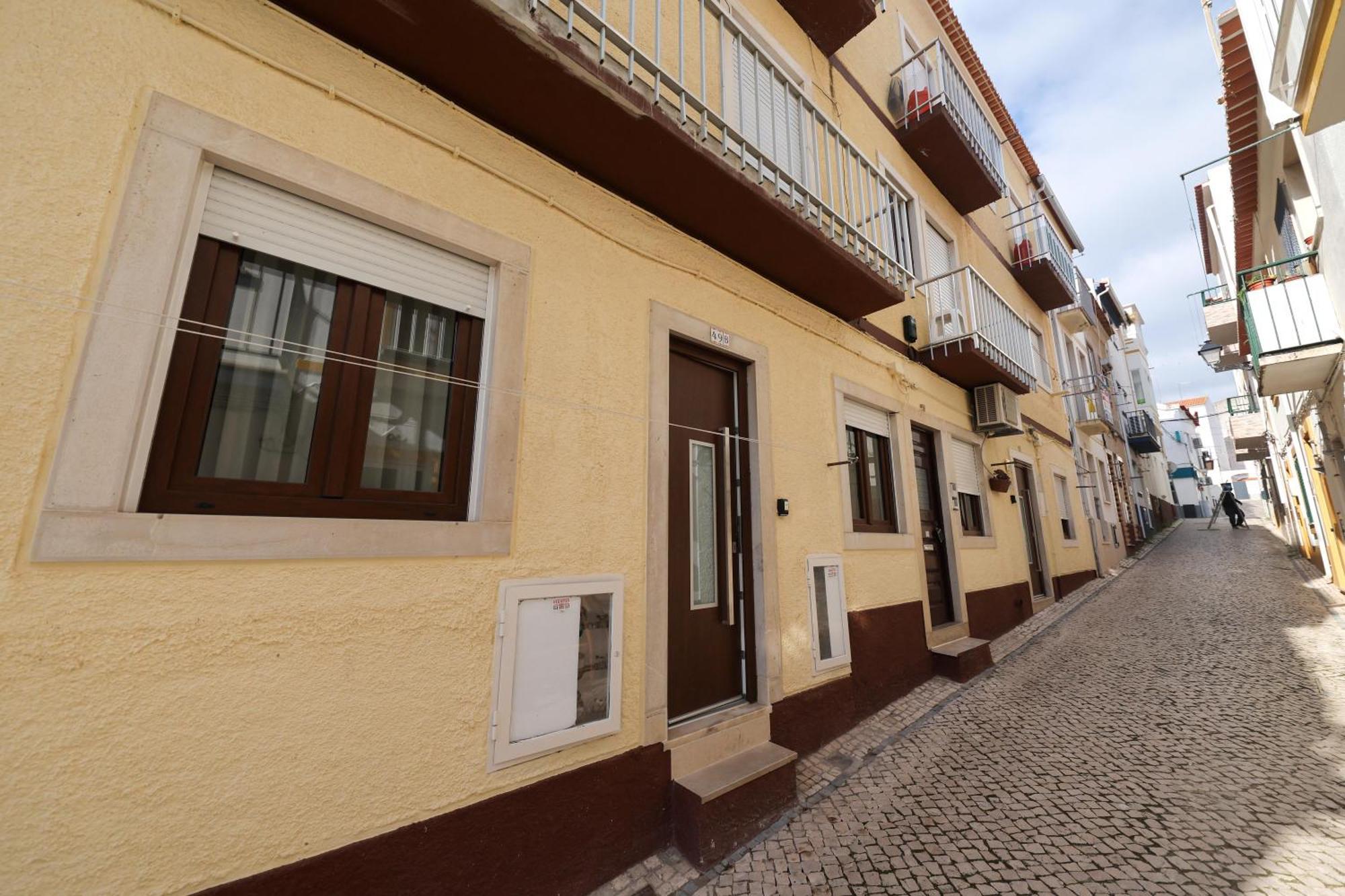 Dina Beach House Quinzico Nazaré Exterior foto